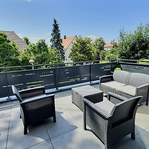 Appartement Spacieux Climatisee Garage, Parking Et Terrasse
